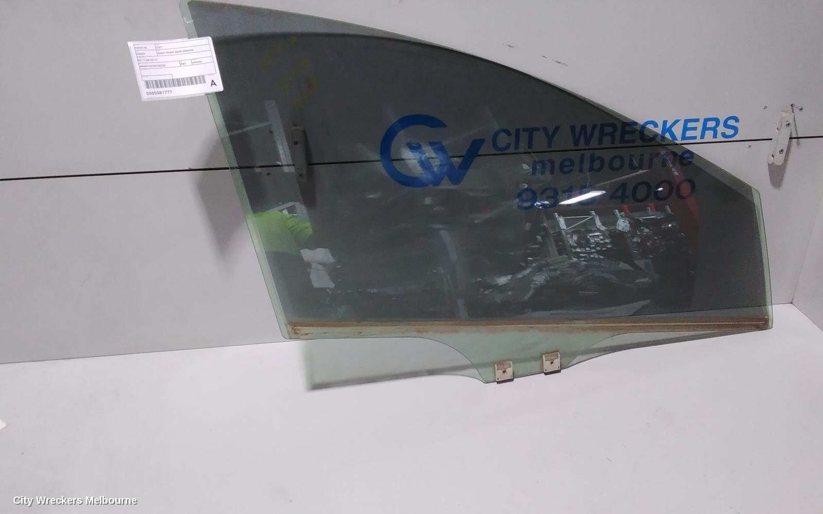 MAZDA CX7 RIGHT FRONT DOOR WINDOW, ER, 11/2006 - 02/2012