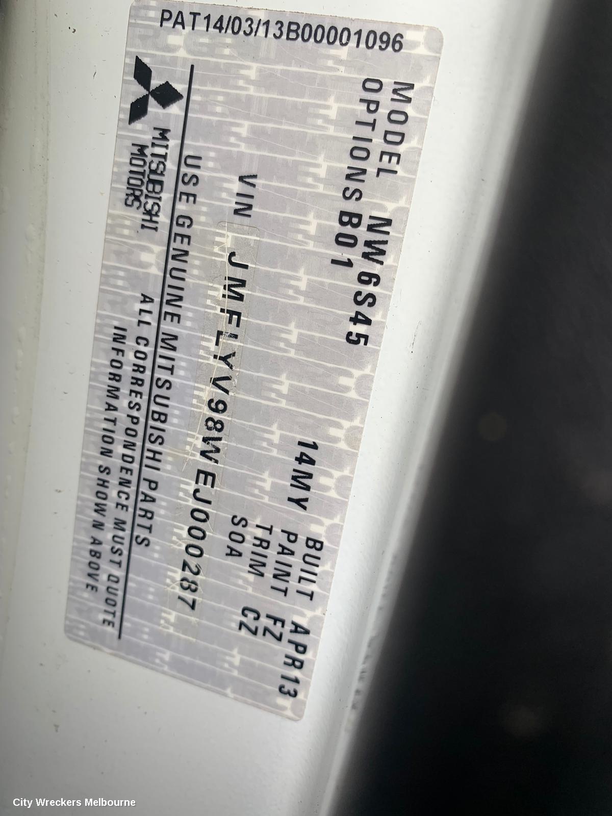 MITSUBISHI PAJERO A/C CONDENSER, NS-NW, 11/2006 - 08/2014