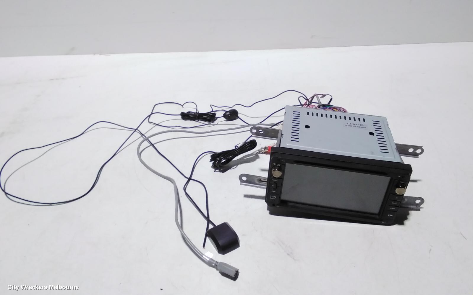 TOYOTA ESTIMA RADIO/CD/DVD/SAT/TV, XR50, 05-19