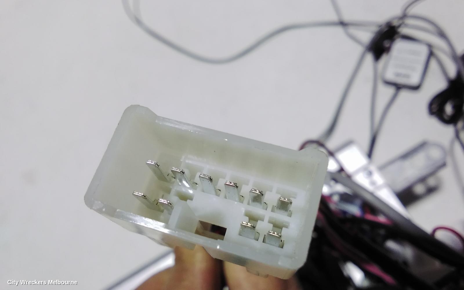 TOYOTA ESTIMA RADIO/CD/DVD/SAT/TV, XR50, 05-19