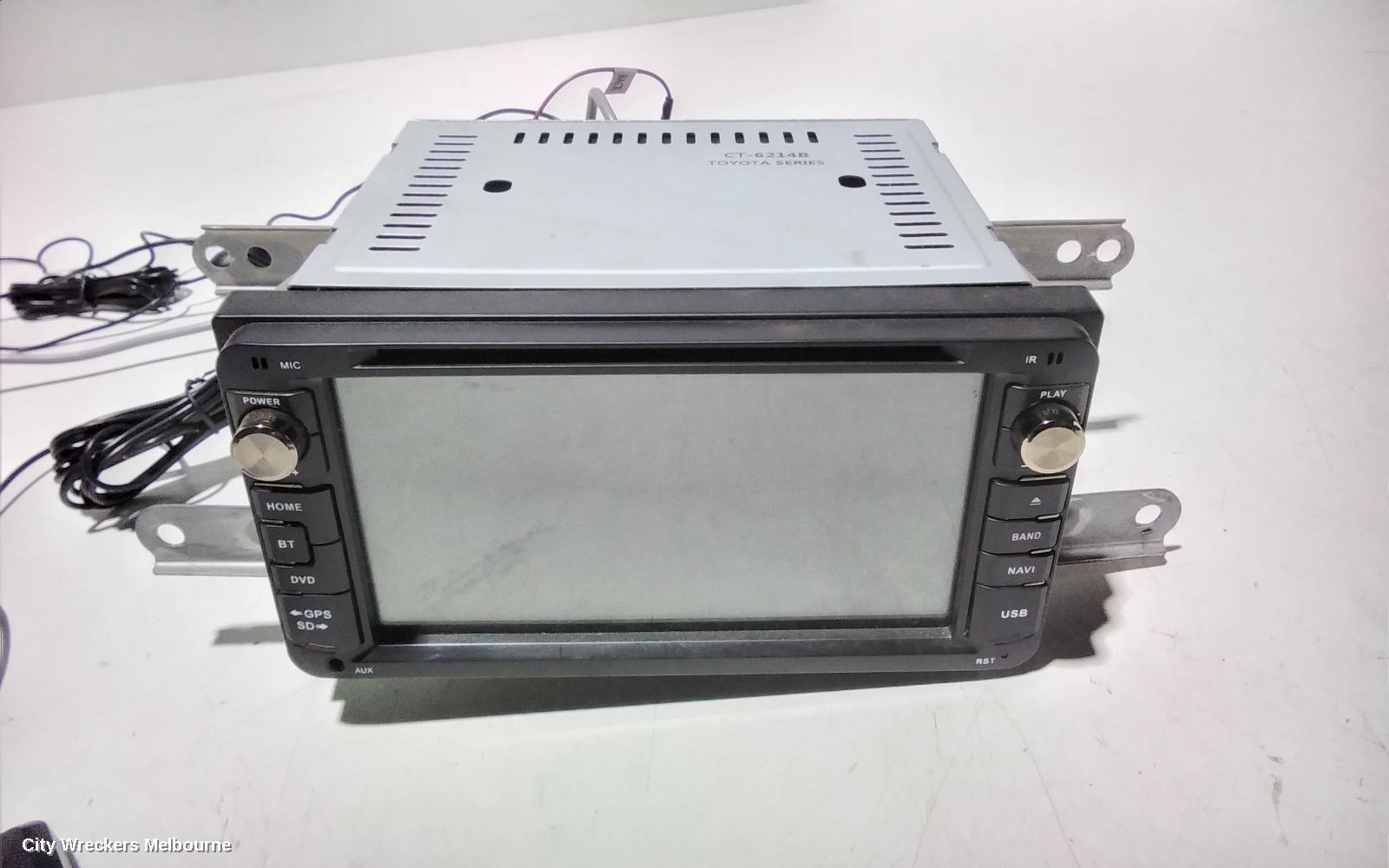 TOYOTA ESTIMA RADIO/CD/DVD/SAT/TV, XR50, 05-19