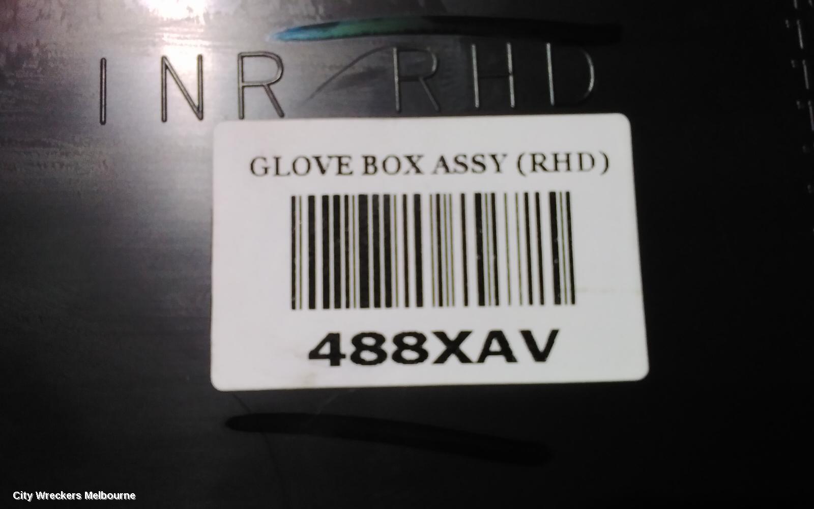 MITSUBISHI TRITON GLOVE BOX, MQ-MR, 03/2015 - 10/2023