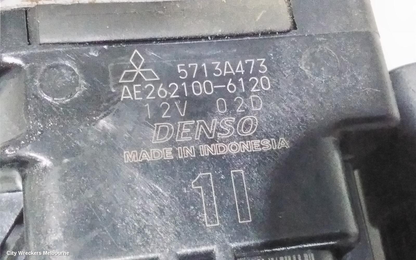 MITSUBISHI TRITON LEFT FRONT WINDOW REG/MOTOR, MQ-MR, 03/2015 - 10/2023