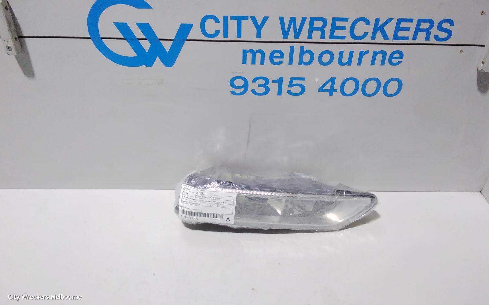 VOLKSWAGEN PASSAT RIGHT INDICATOR/FOG/SIDE, BUMPER FOGLAMP, 3C/MK6 B7, SEDAN/WAGON, NON DAYTIME RUNNING LAMP, 09/2010 - 05/2015