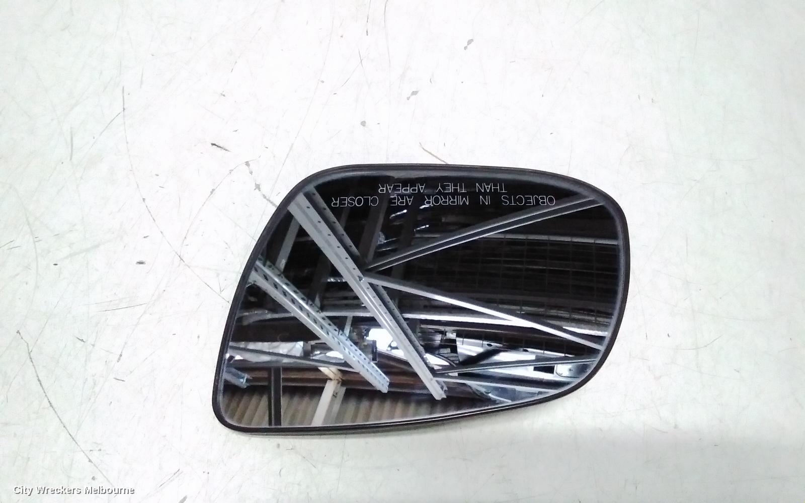 KIA CERATO LEFT DOOR MIRROR, TD, THIN BLINKER TYPE, SEDAN/HATCH, 07/2010 - 03/2013