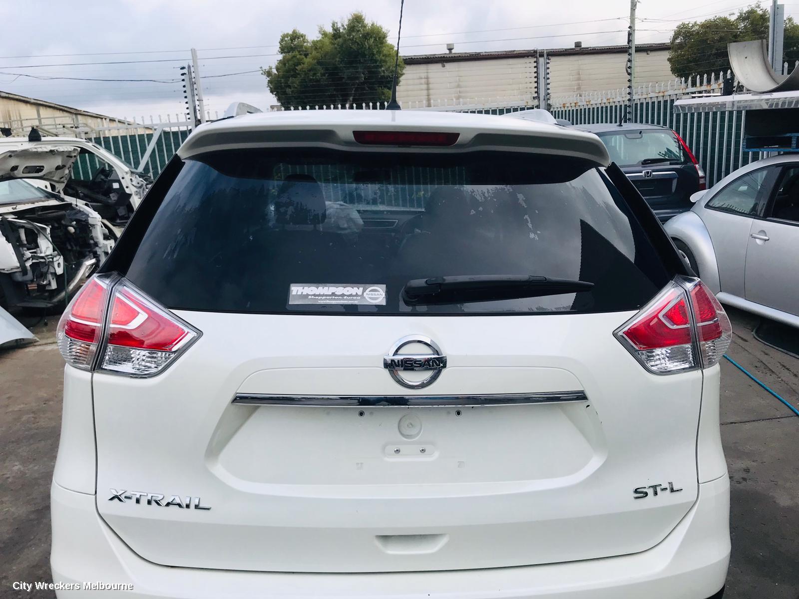 NISSAN XTRAIL DOOR HANDLE, OUTER, RH FRONT, T32, 02/2014 ONWARDS