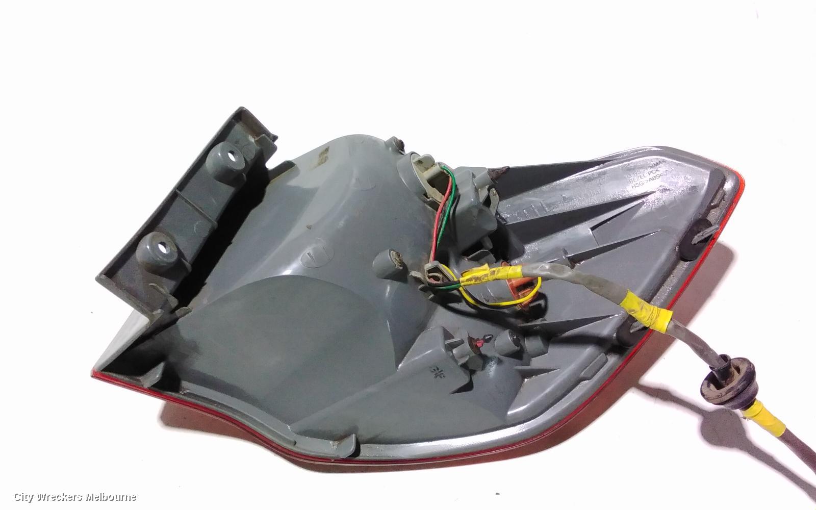 KIA CERATO LEFT TAILLIGHT, TD, HATCH, 10/2008 - 03/2013