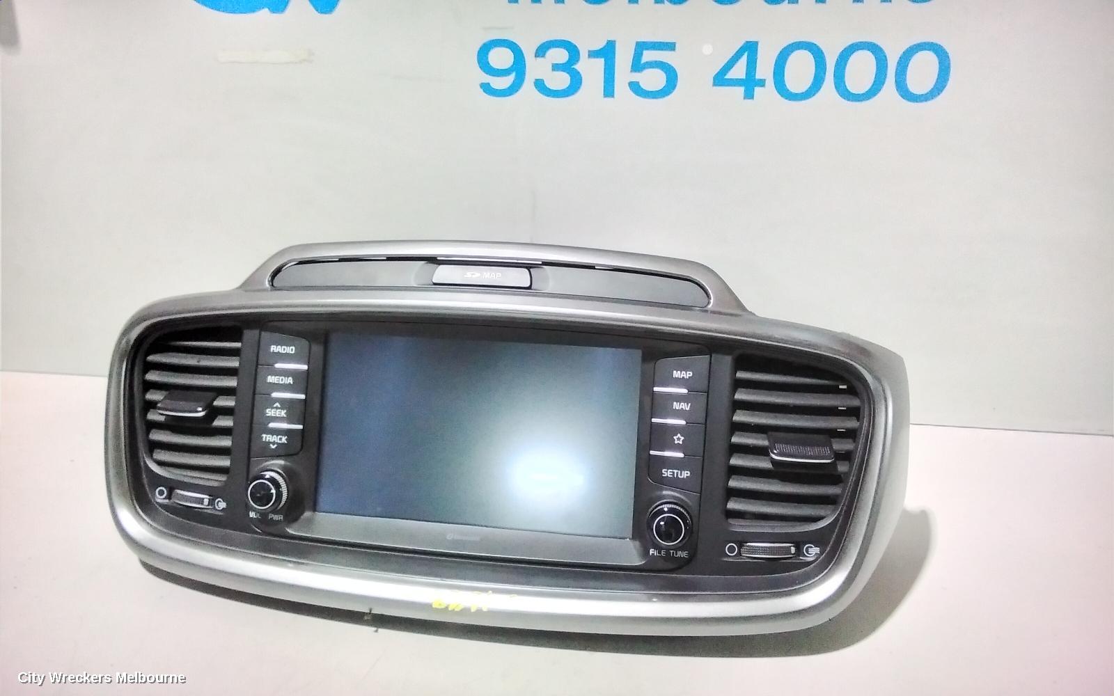 KIA SORENTO RADIO/CD/DVD/SAT/TV, HEAD UNIT, UM, 09/2017 - 01/2020