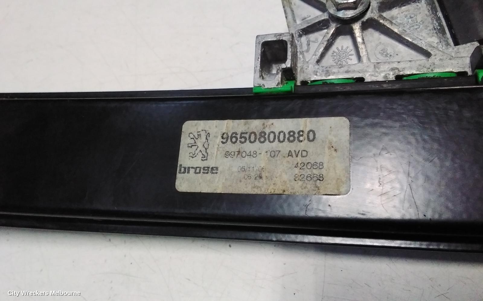 PEUGEOT 407 RIGHT FRONT WINDOW REG/MOTOR, POWER, COUPE, 03/2006 - 12/2011