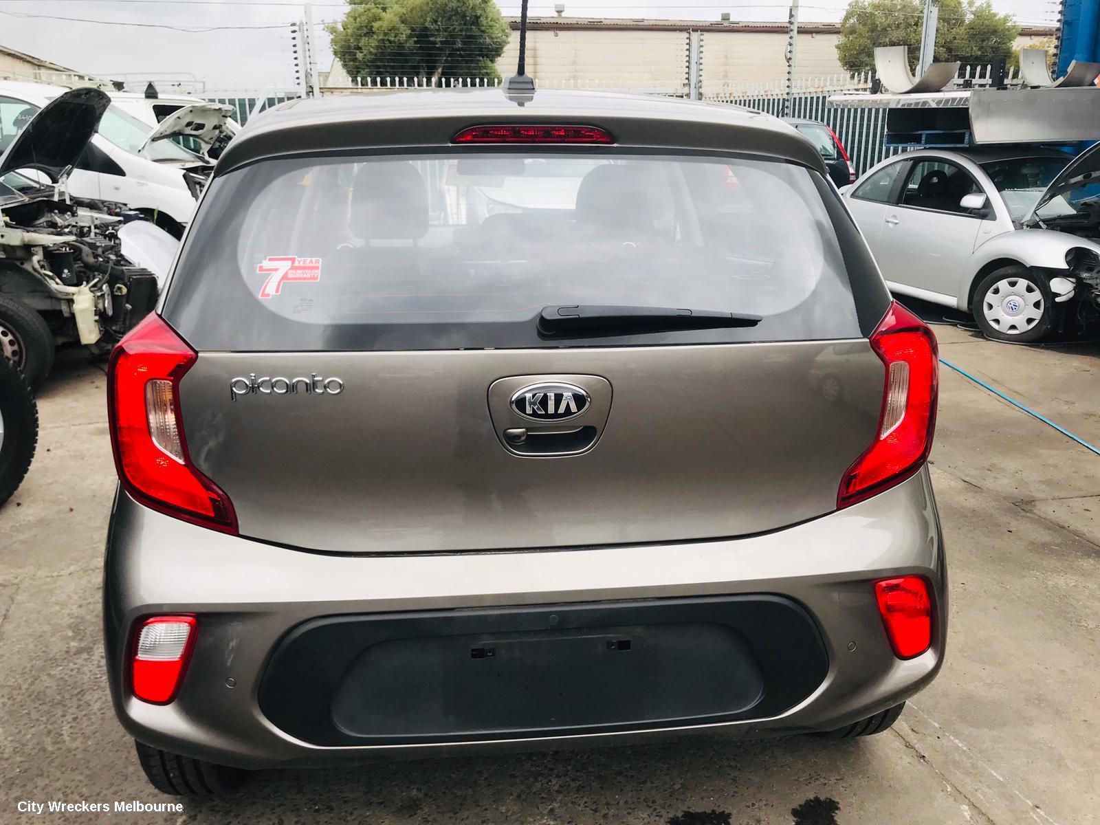 KIA PICANTO OVERFLOW BOTTLE, JA, 05/2017 ONWARDS