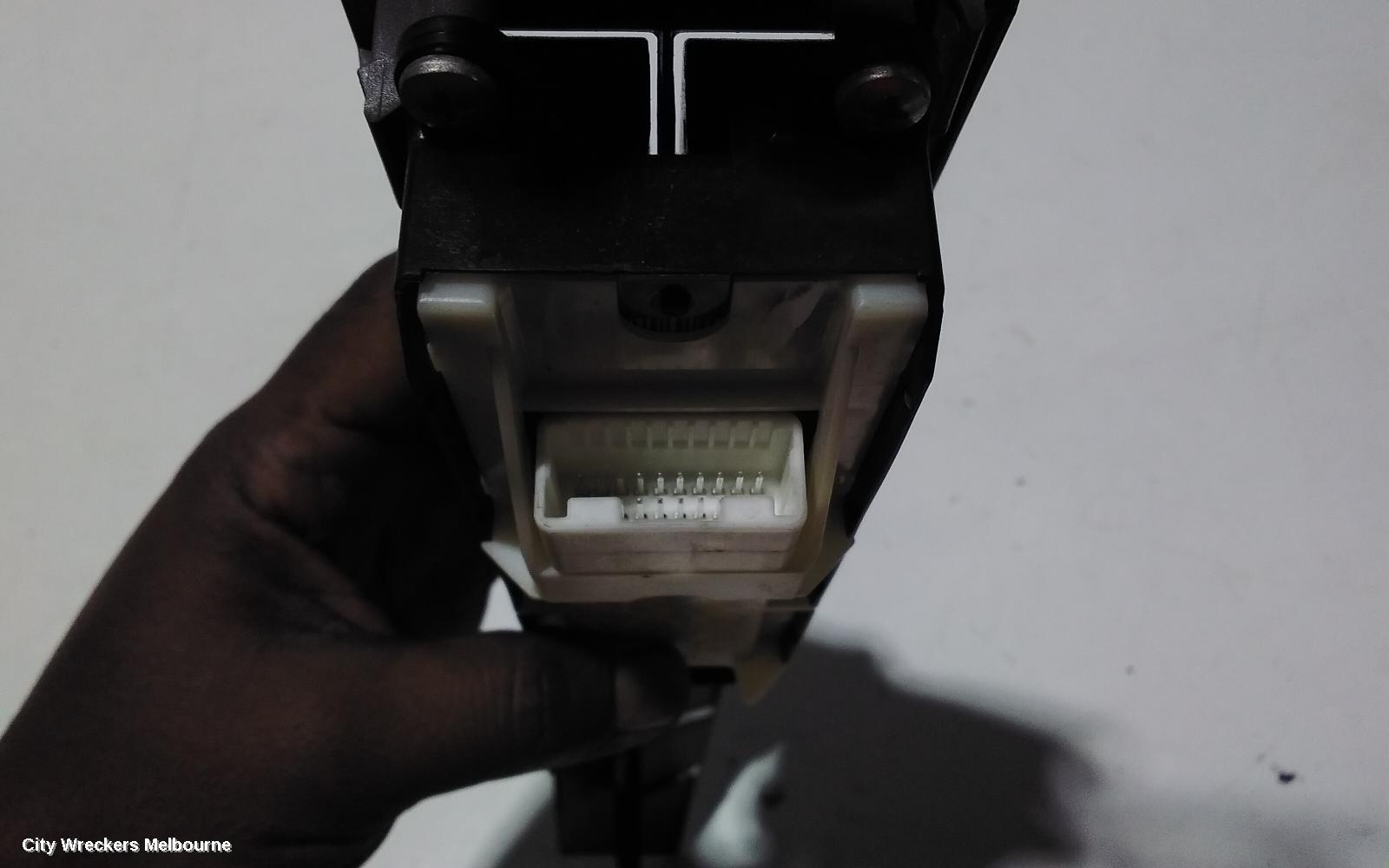 TOYOTA TARAGO PWR DR WIND SWITCH, RH FRONT (MASTER SWITCH), 4 SWITCH TYPE, ACR50R, 03/2006 - 06/2007