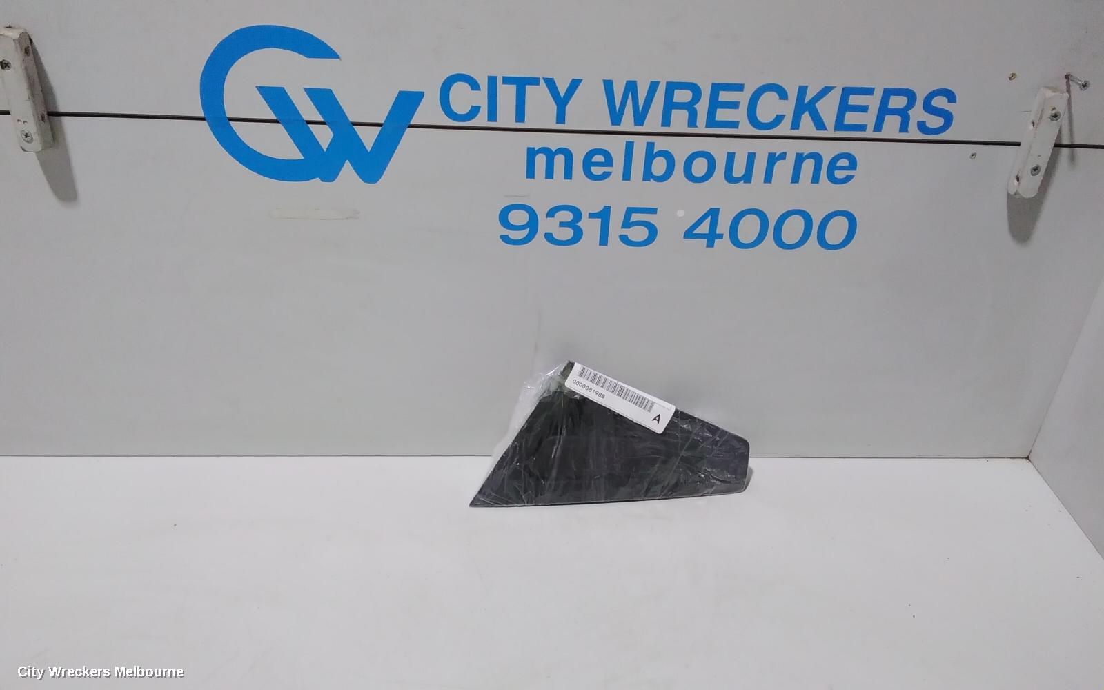 RENAULT CLIO DOOR HANDLE, X98, 09/2013 - 10/2019