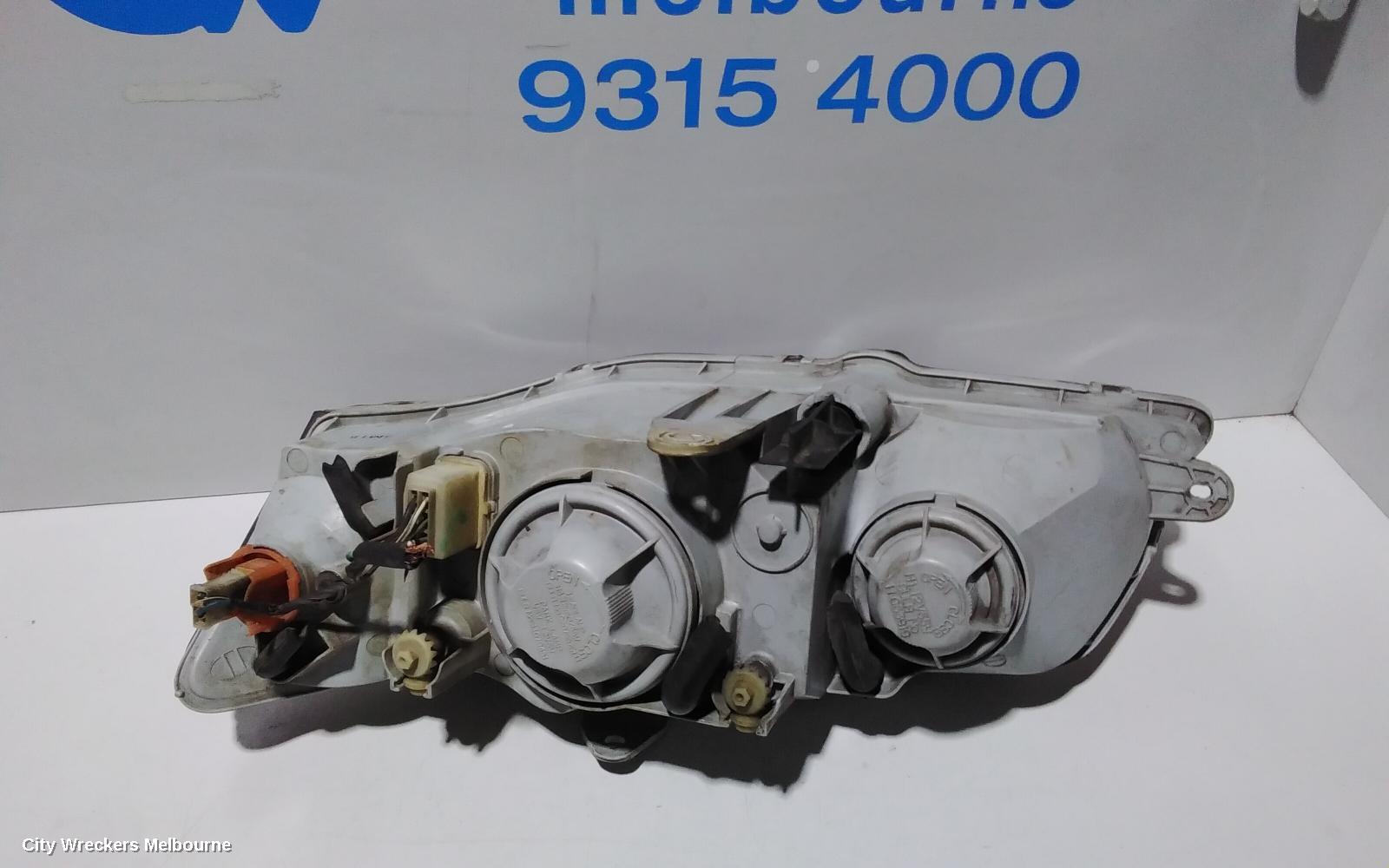HOLDEN COMMODORE RIGHT HEADLAMP, VY1, EXECUTIVE/ACCLAIM/EQUIPE/LUMINA/S, 10/2002 - 08/2003