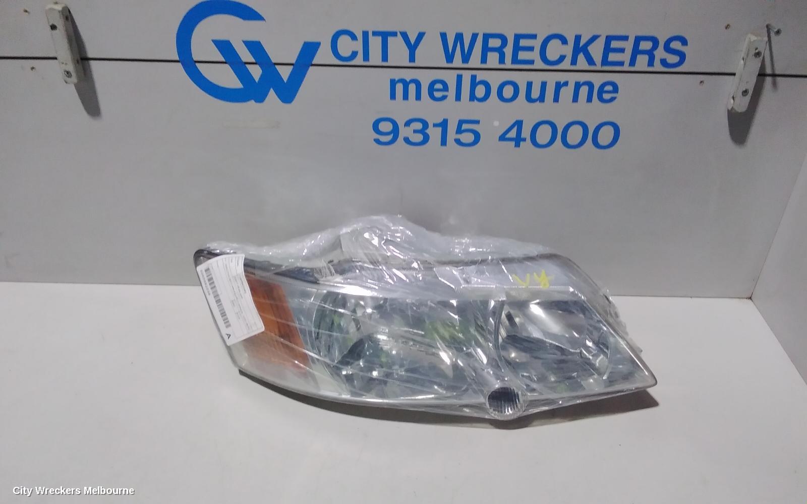 HOLDEN COMMODORE RIGHT HEADLAMP, VY1, EXECUTIVE/ACCLAIM/EQUIPE/LUMINA/S, 10/2002 - 08/2003