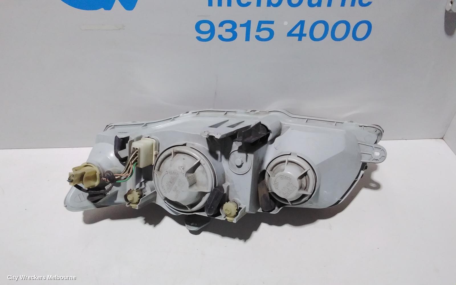 HOLDEN COMMODORE RIGHT HEADLAMP, VY1, EXECUTIVE/ACCLAIM/EQUIPE/LUMINA/S, 10/2002 - 08/2003