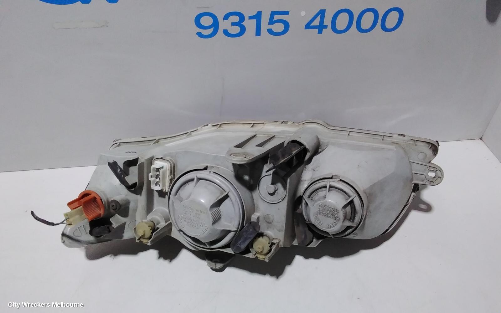 HOLDEN COMMODORE RIGHT HEADLAMP, VY1, EXECUTIVE/ACCLAIM/EQUIPE/LUMINA/S, 10/2002 - 08/2003