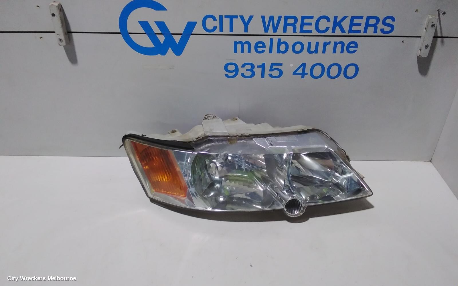 HOLDEN COMMODORE RIGHT HEADLAMP, VY1, EXECUTIVE/ACCLAIM/EQUIPE/LUMINA/S, 10/2002 - 08/2003
