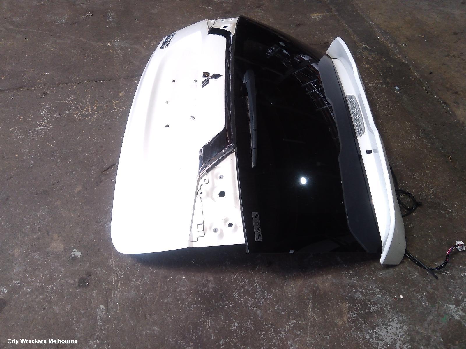 MITSUBISHI OUTLANDER BOOTLID/TAILGATE, TAILGATE, ZK-ZL, PHEV/HYBRID, W/ POWER LIFTGATE, SPOILERED & CAMERA TYPE, 07/2018 - 07/2021