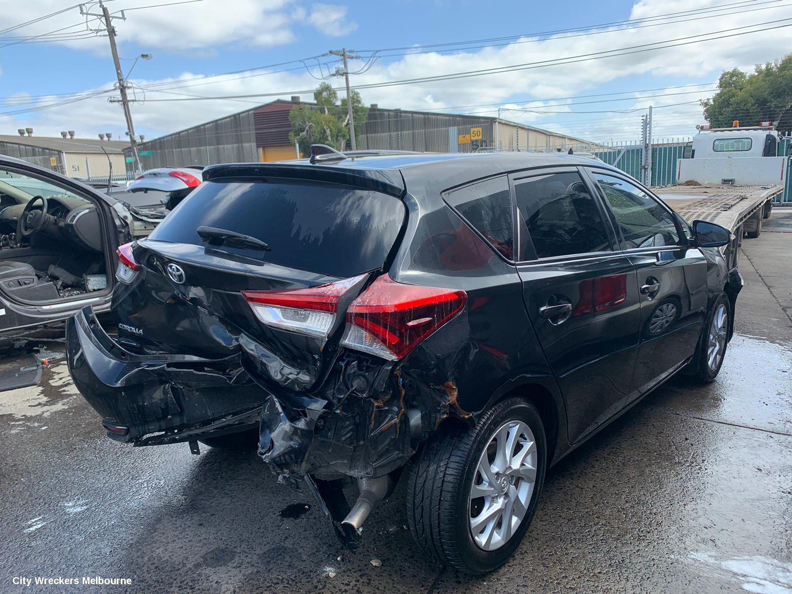 TOYOTA COROLLA LEFT FRONT WINDOW REG/MOTOR, ZRE182R, HATCH, 01/2014 - 06/2018