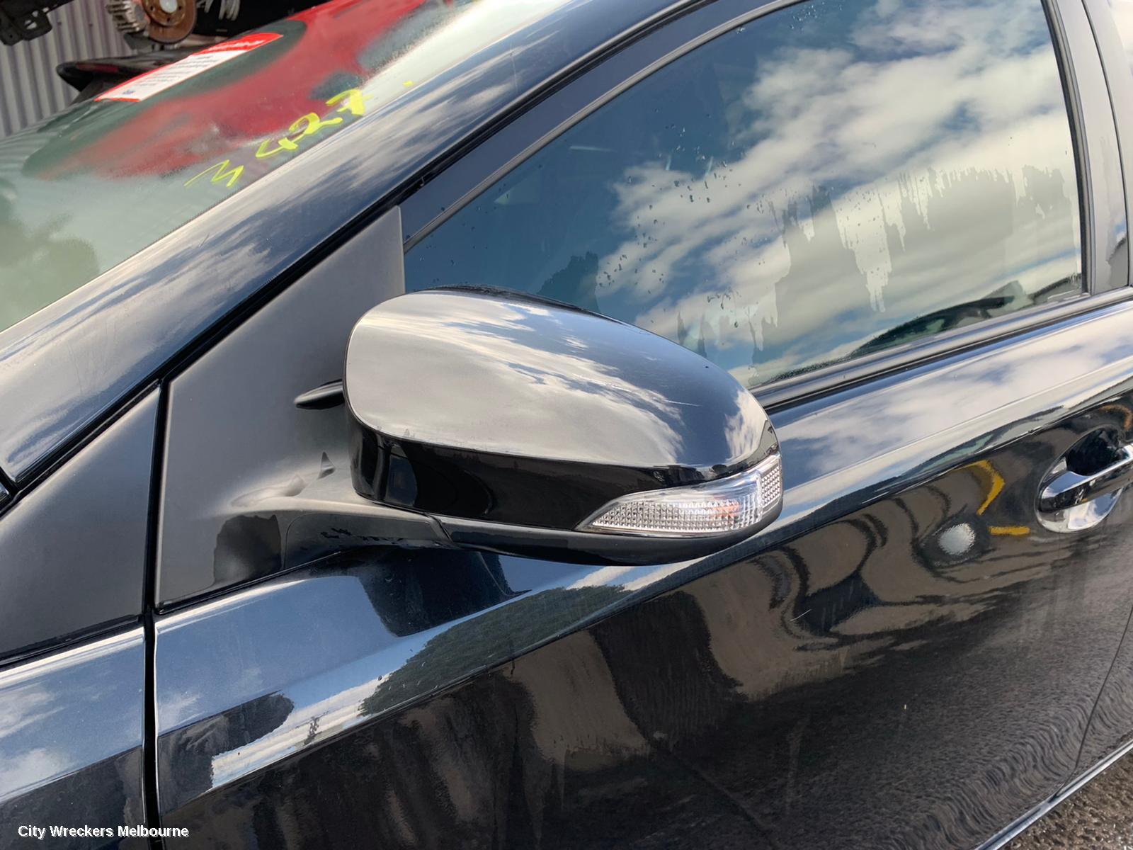 TOYOTA COROLLA LEFT FRONT WINDOW REG/MOTOR, ZRE182R, HATCH, 01/2014 - 06/2018