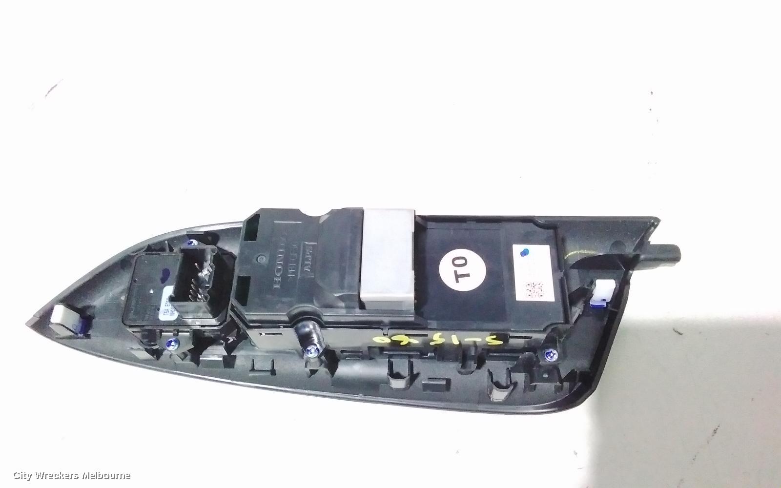 HONDA JAZZ PWR DR WIND SWITCH, RH FRONT (MASTER SWITCH), GF/GK, NON CENTRAL LOCK BUTTON TYPE, 07/2014 - 12/2020
