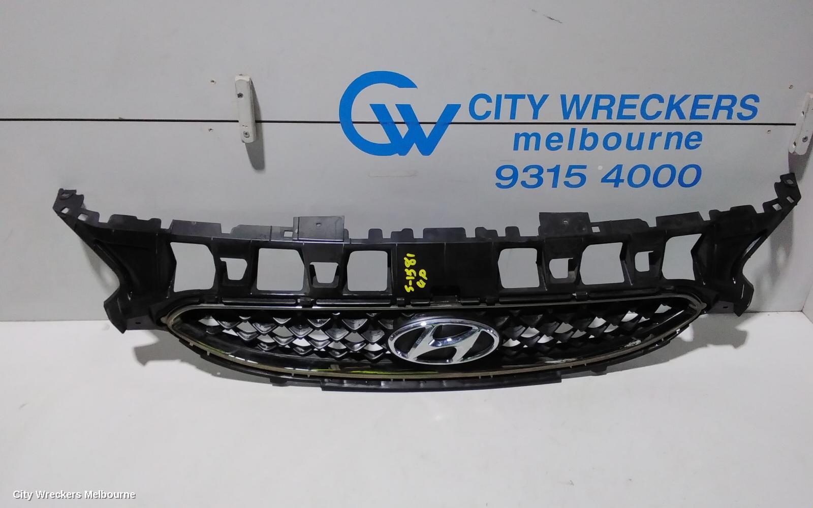 HYUNDAI ILOAD/IMAX GRILLE, RADIATOR GRILLE, TQ, PRIMED, IMAX, 11/2007 - 08/2015