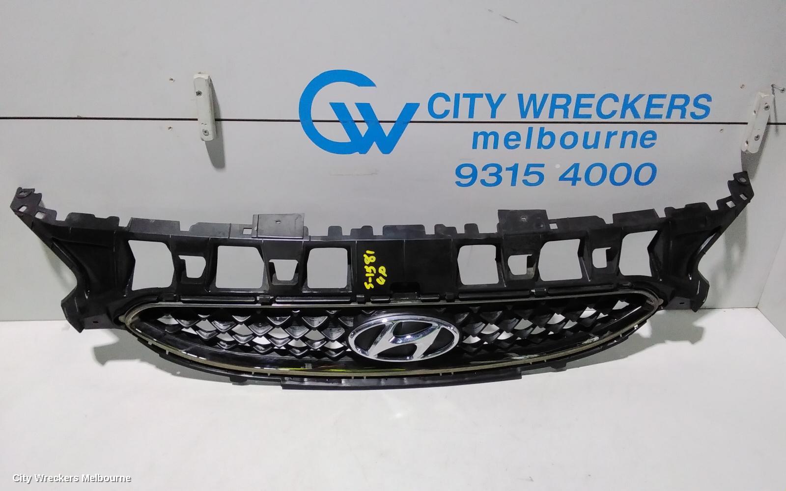 HYUNDAI ILOAD/IMAX GRILLE, RADIATOR GRILLE, TQ, PRIMED, IMAX, 11/2007 - 08/2015