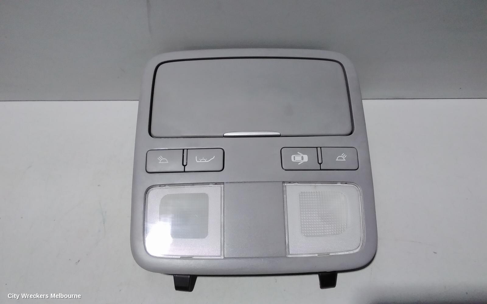 HYUNDAI ILOAD/IMAX COURTESY LIGHT, FRONT, W/ SUNGLASS HOLDER TYPE, IMAX, WAGON, TQ, 11/2007 ONWARDS