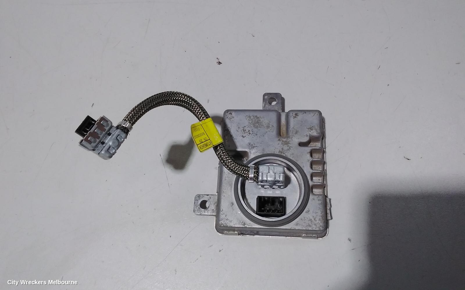 CHRYSLER 300C, LX2, 12/2011 - 12/2021, XENON MODULE AND BULB: 82198