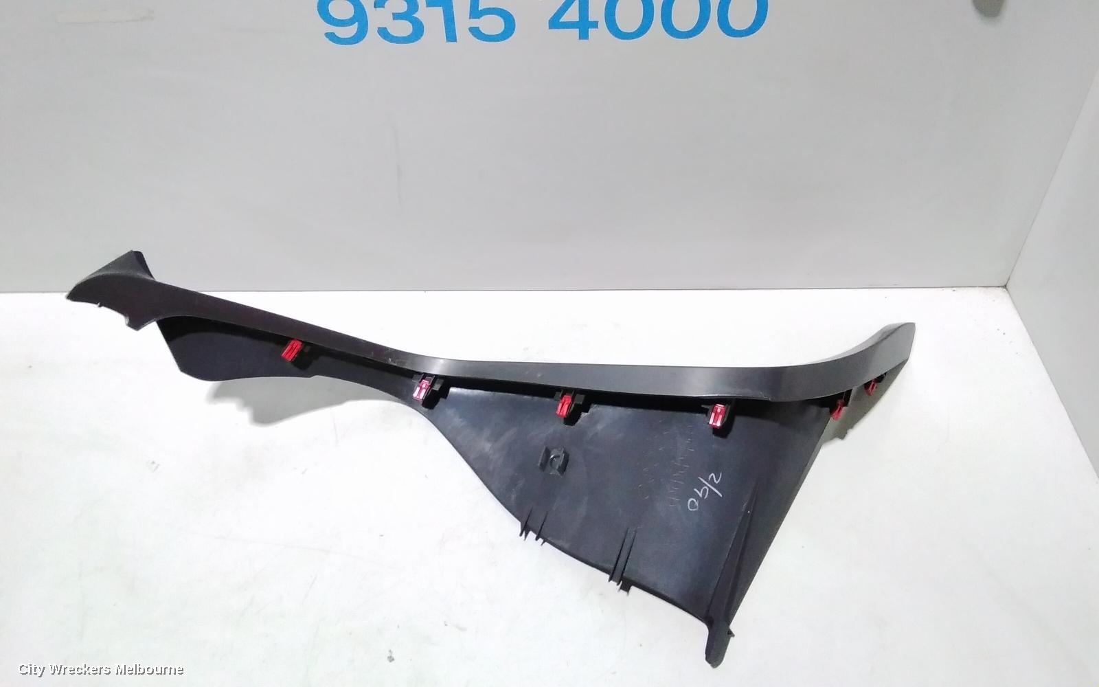 TOYOTA CAMRY, XV70, 09/2017 - 05/2024, NON PUSH BUTTON PLASTIC  TRIM FOR TAXI : 82210