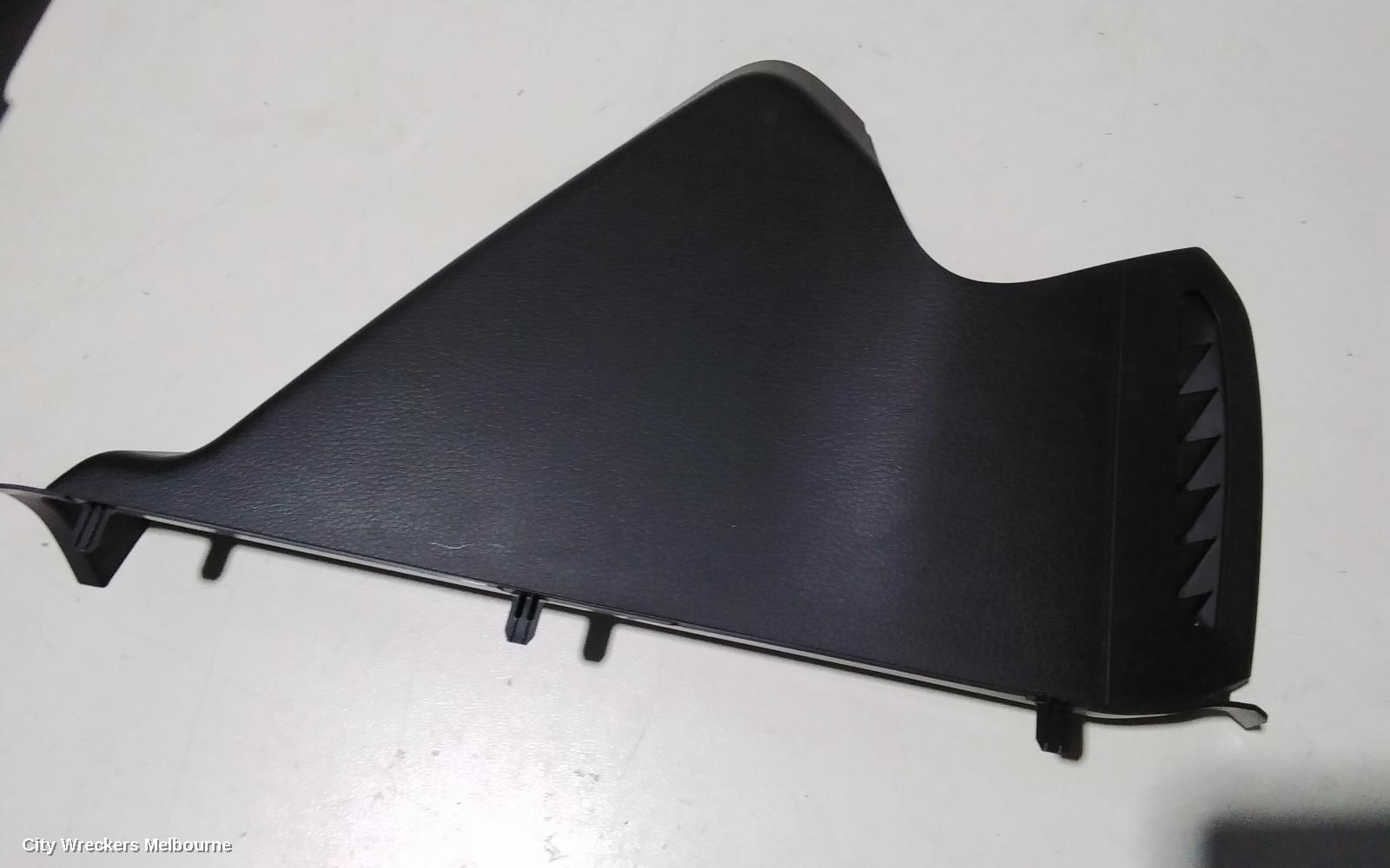 TOYOTA CAMRY, XV70, 09/2017 - 05/2024, NON PUSH BUTTON PLASTIC  TRIM FOR TAXI : 82210