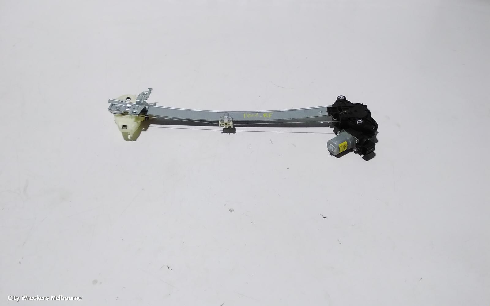 HONDA CIVIC RIGHT FRONT WINDOW REG/MOTOR, 10TH GEN, HATCH, 05/2016 - 08/2021