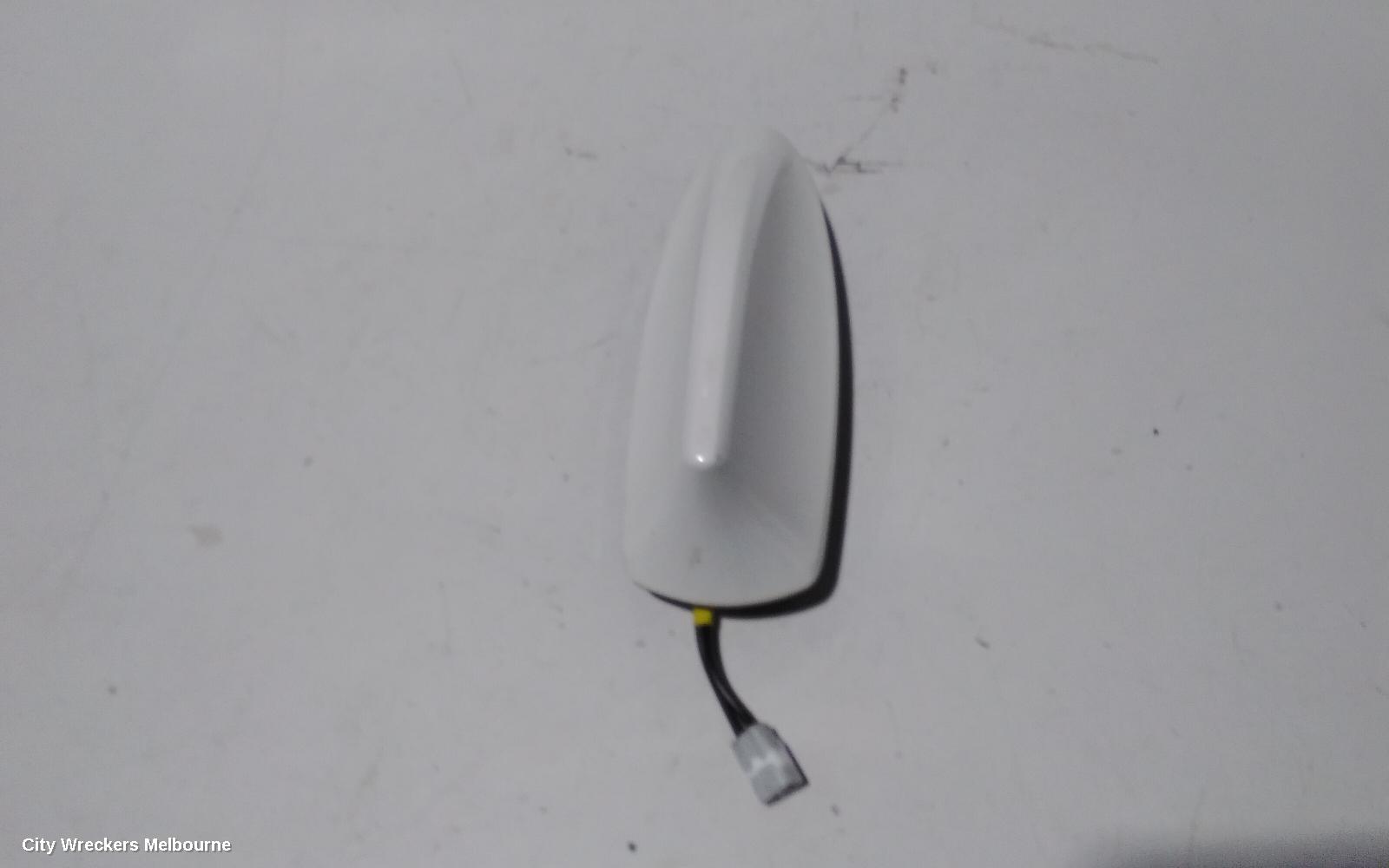 SUBARU FORESTER ANTENNA, SK, 08/2018 - 11/2024
