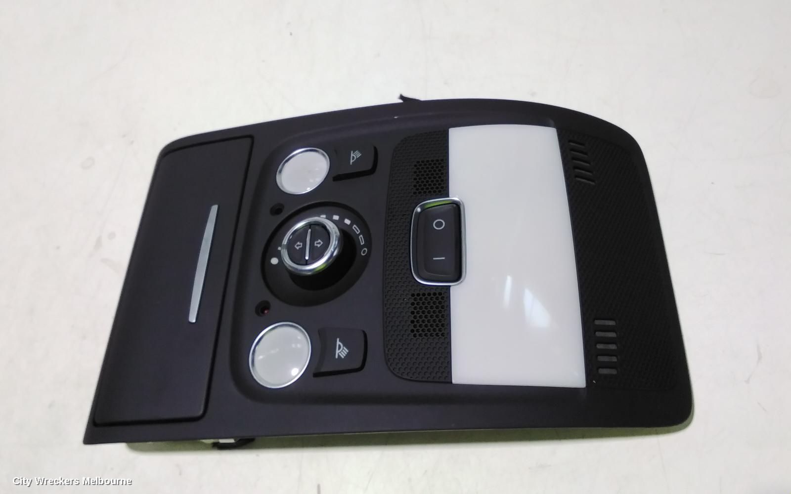 AUDI Q5 COURTESY LIGHT, FRONT (CENTRE), W/ SUNROOF CONTROLS, 8R, 03/2009 - 01/2017