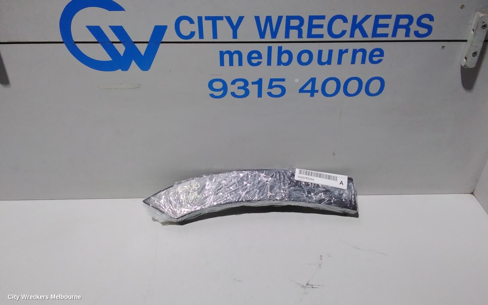 SUBARU FORESTER WHEEL ARCH FLARE, RH REAR ON DOOR, SK, 08/2018 ONWARDS