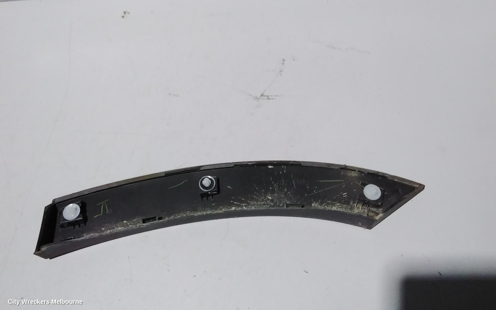 SUBARU FORESTER WHEEL ARCH FLARE, RH REAR ON DOOR, SK, 08/2018 ONWARDS