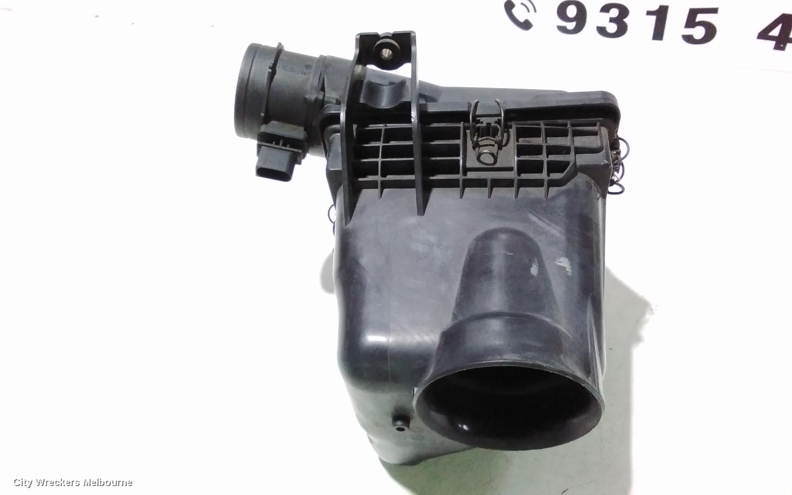 CHRYSLER 300C AIR CLEANER/BOX, AIR CLEANER, 3.0, DIESEL, 06/2006 - 12/2011