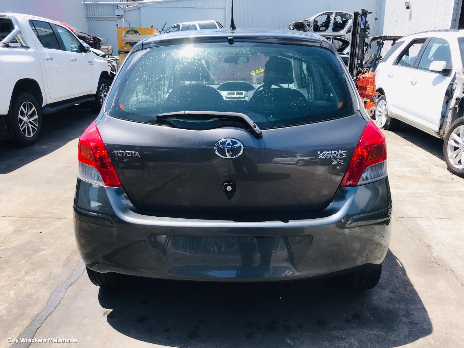 TOYOTA YARIS, NCP9#, 10/2005 - 12/2016, WASHER TANK & MOTOR FRONT , 1.3L MULTI POINT F/INJ, 4 SP AUTOMATIC, TOYOTA, YARIS, NCP90R 10 UPGRADE, , 5D HATCHBACK, SECOND HAND: 50772