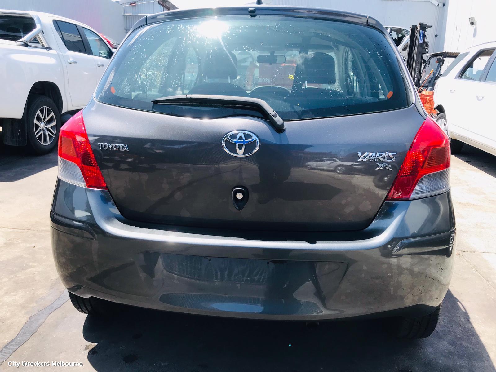 TOYOTA YARIS, NCP9#, 10/2005 - 12/2016, WASHER TANK & MOTOR FRONT , 1.3L MULTI POINT F/INJ, 4 SP AUTOMATIC, TOYOTA, YARIS, NCP90R 10 UPGRADE, , 5D HATCHBACK, SECOND HAND: 50772