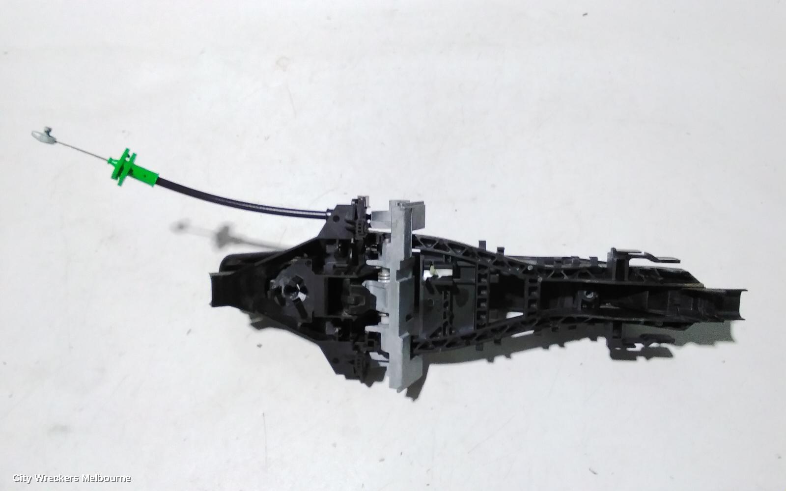 LAND ROVER RANGEROVER EVOQUE DOOR HANDLE, RH REAR, OUTER, COLOUR CODED, W/ KEYLESS ENTRY & START TYPE, L538, 11/2011 - 01/2019