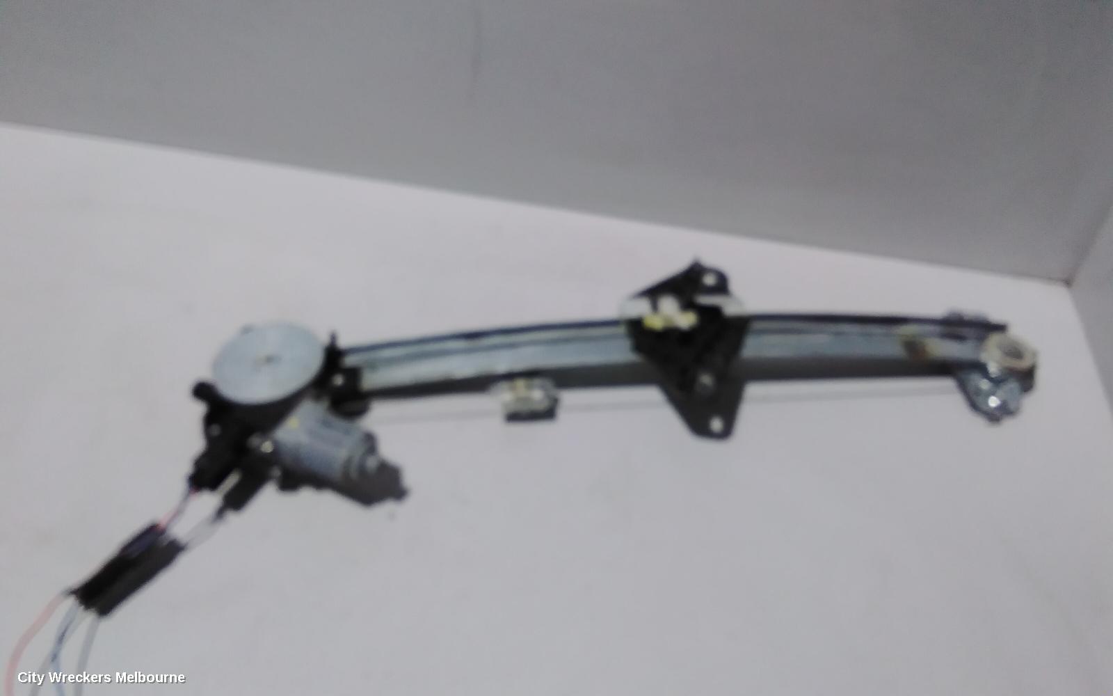 HONDA CITY RIGHT FRONT WINDOW REG/MOTOR, 02/2009 - 12/2013