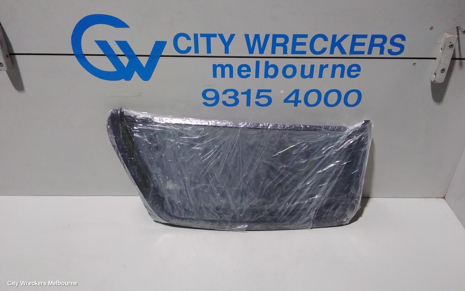NISSAN NAVARA LEFT REAR 1/4 DOOR GLASS, D40, 09/2005 - 08/2015