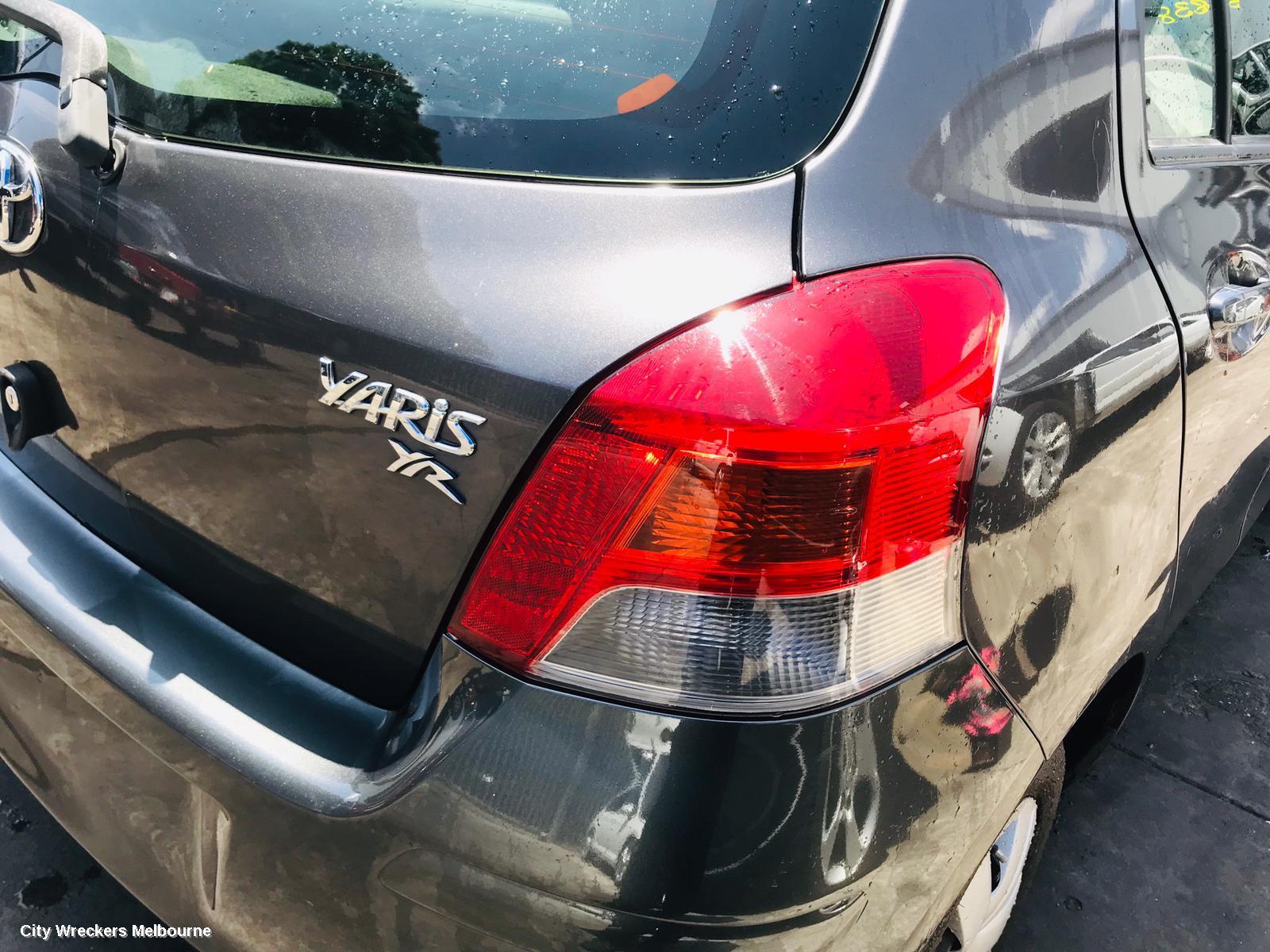 TOYOTA YARIS, NCP9#, 10/2005 - 12/2016, WASHER TANK & MOTOR FRONT , 1.3L MULTI POINT F/INJ, 4 SP AUTOMATIC, TOYOTA, YARIS, NCP90R 10 UPGRADE, , 5D HATCHBACK, SECOND HAND: 50772
