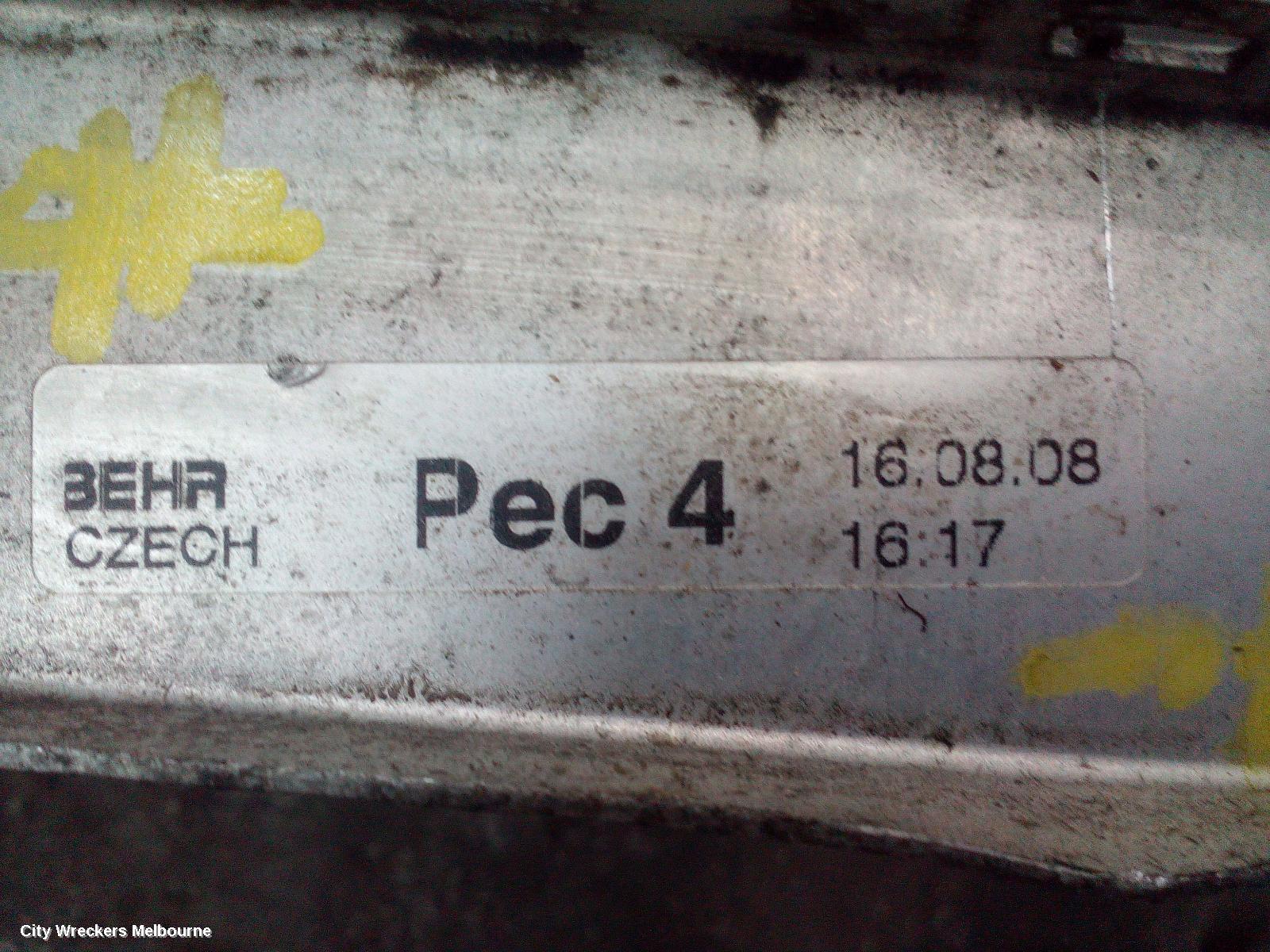 VOLKSWAGEN TRANSPORTER RADIATOR, AUTO/MANUAL, 2.5, DIESEL, T5, 08/2004 - 02/2010
