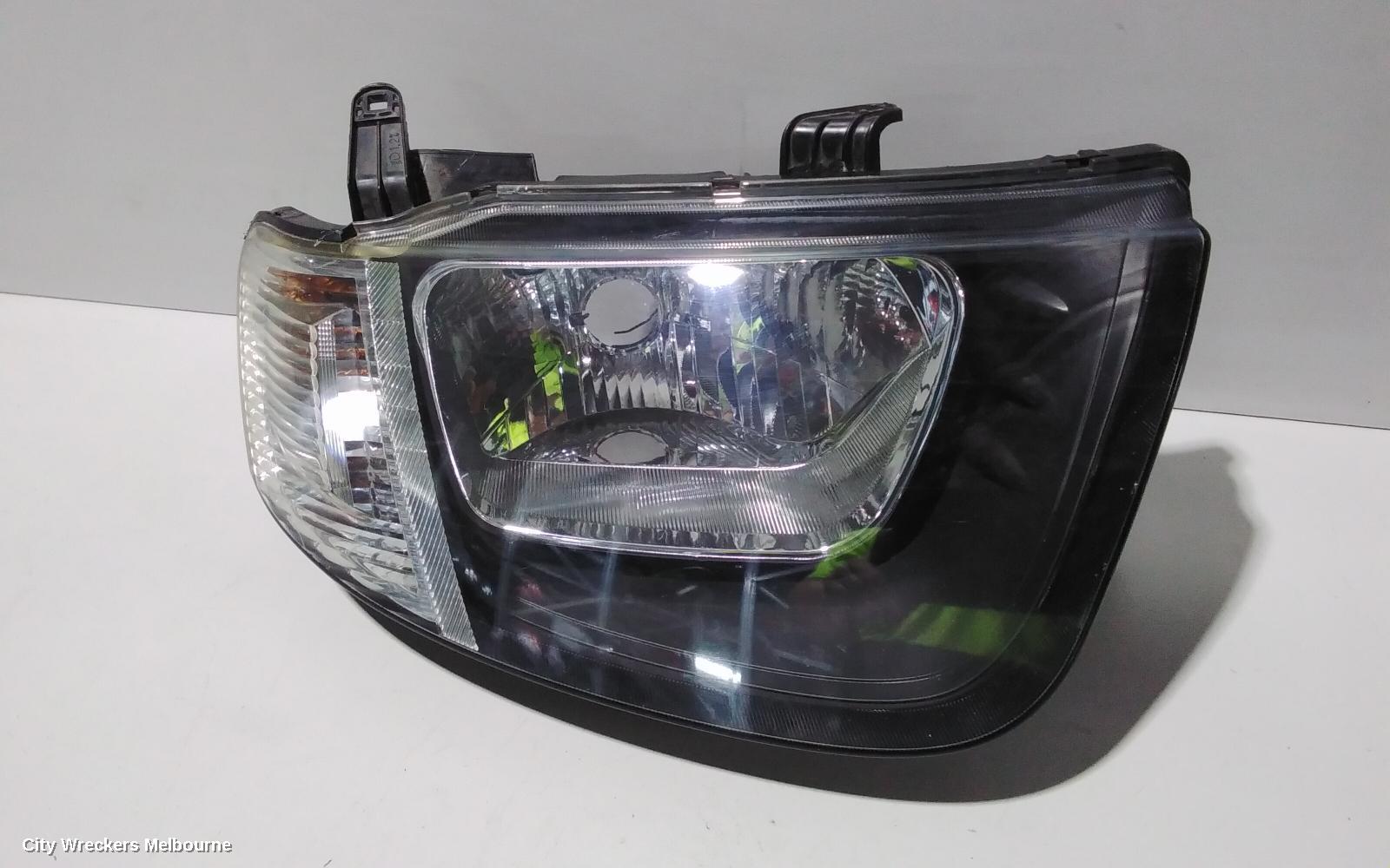 MITSUBISHI TRITON RIGHT HEADLAMP, ML, HALOGEN, STRAIGHT, CLEAR BLINKER LENS TYPE, 07/2006 - 08/2009