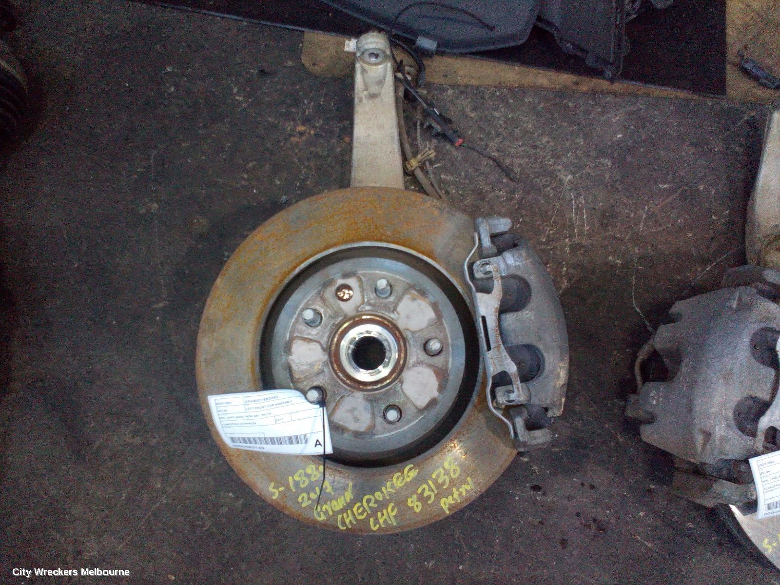 JEEP GRANDCHEROKEE LEFT FRONT HUB ASSEMBLY, WK, 2WD/4WD, NON SRT, 09/2016 ONWARDS