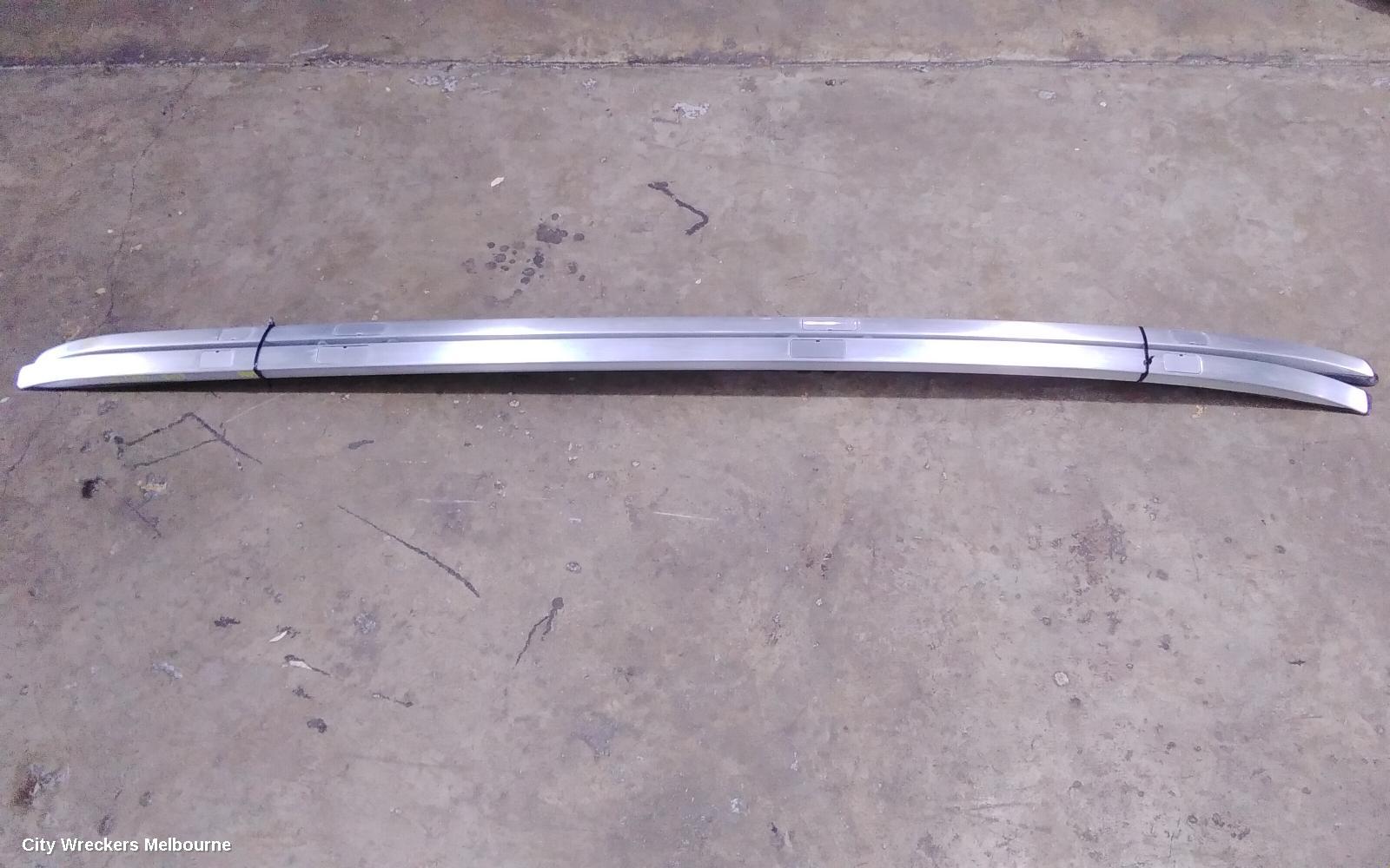 HONDA CRV ROOF RAIL