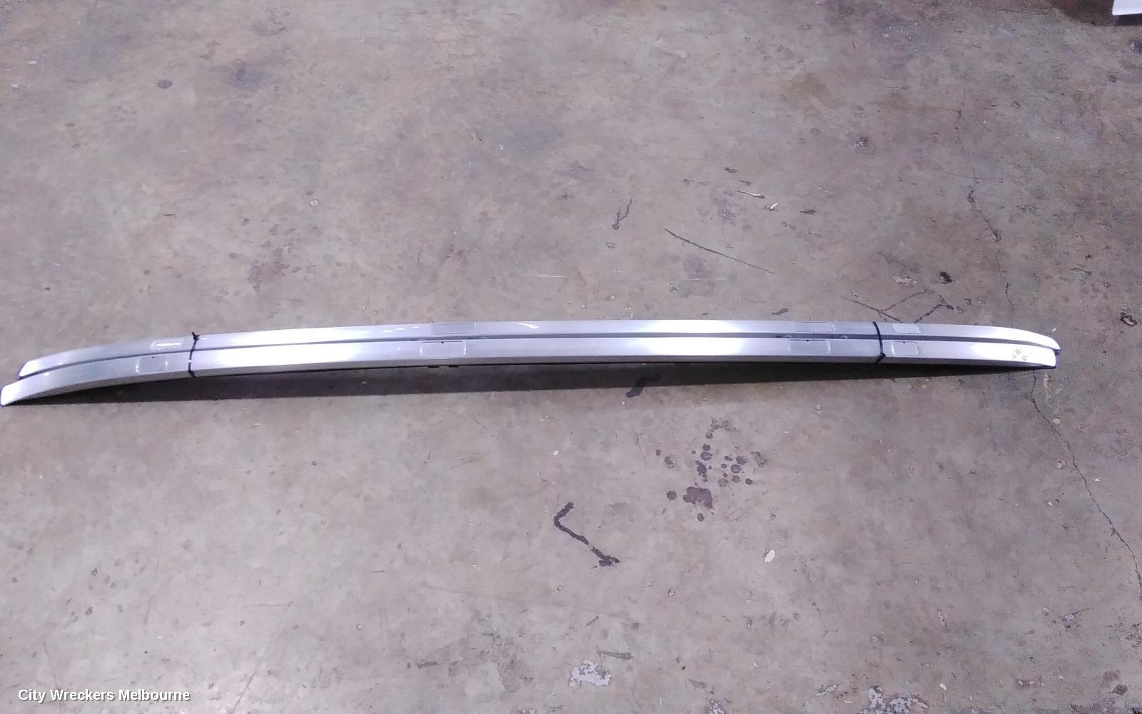 HONDA CRV ROOF RAIL