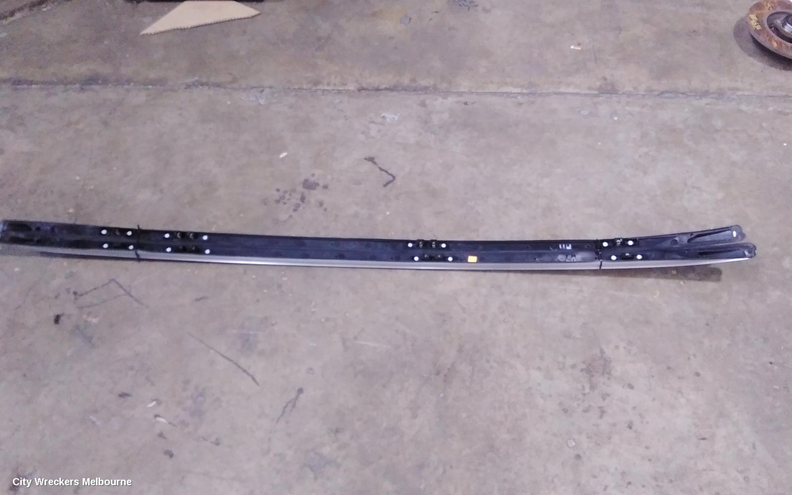 HONDA CRV ROOF RAIL