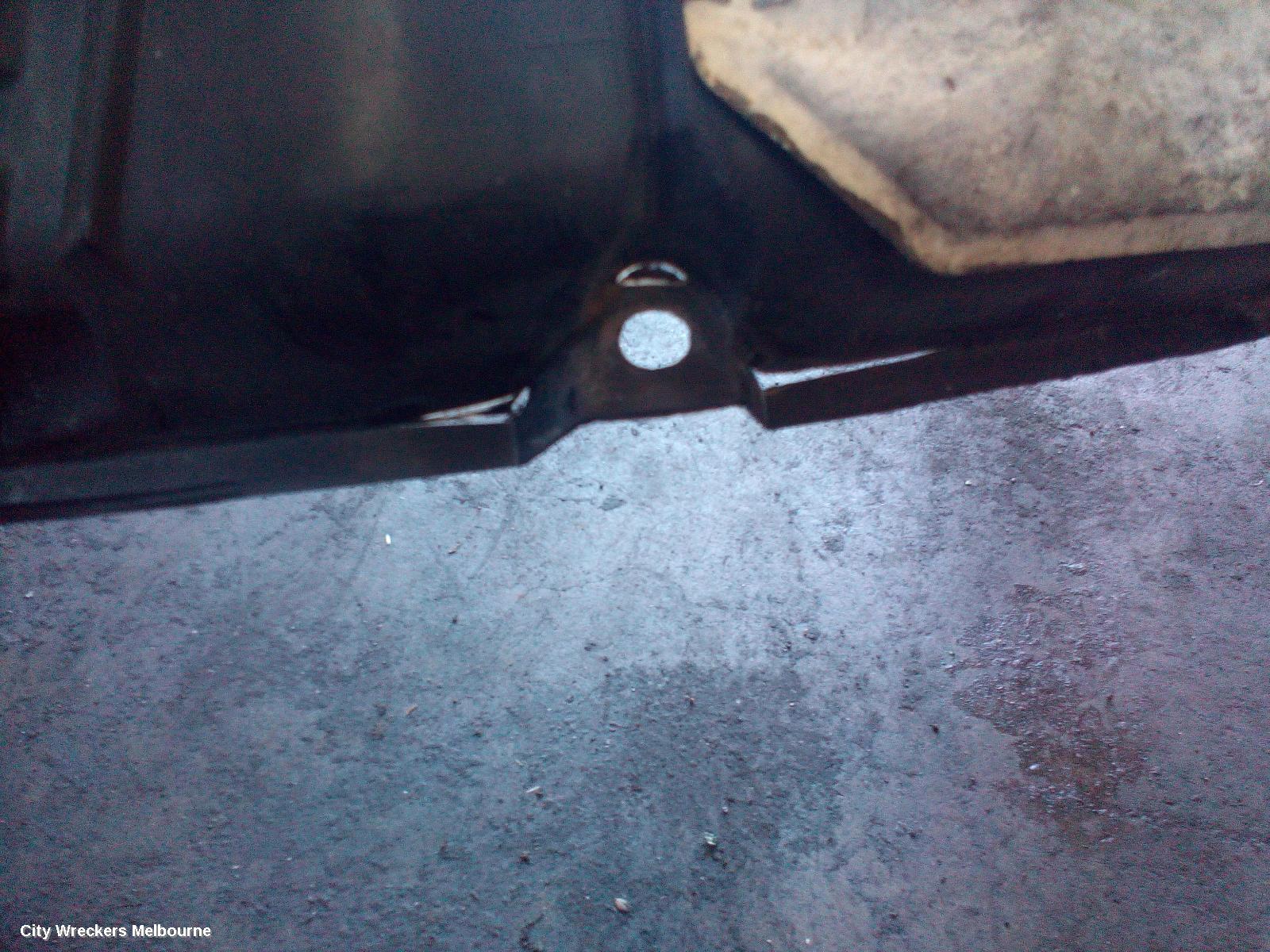 HONDA CIVIC LEFT GUARD LINER, 8TH GEN, 3DR HATCH, 07/2007 - 12/2011